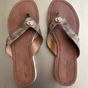 Coach Brand Shelly Sandals Size 6